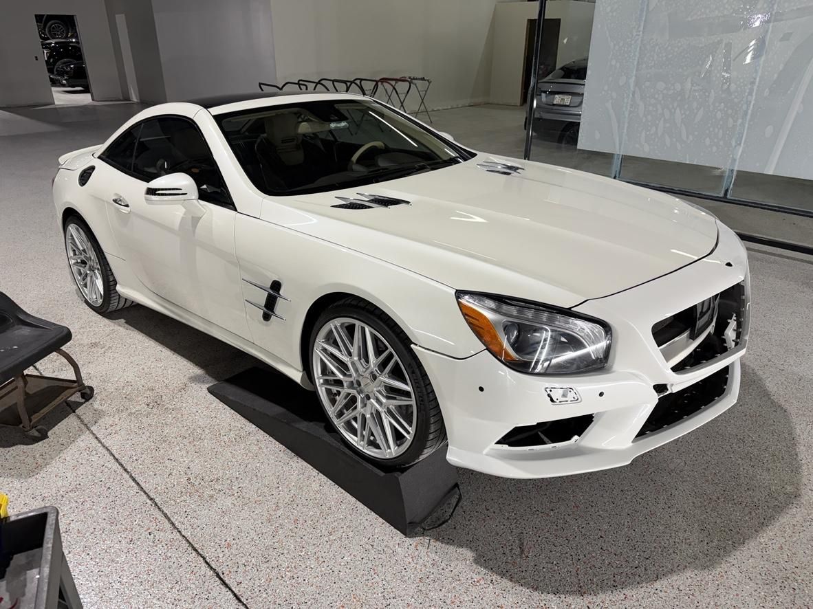 Used 2013 Mercedes-Benz SL 550 image 9