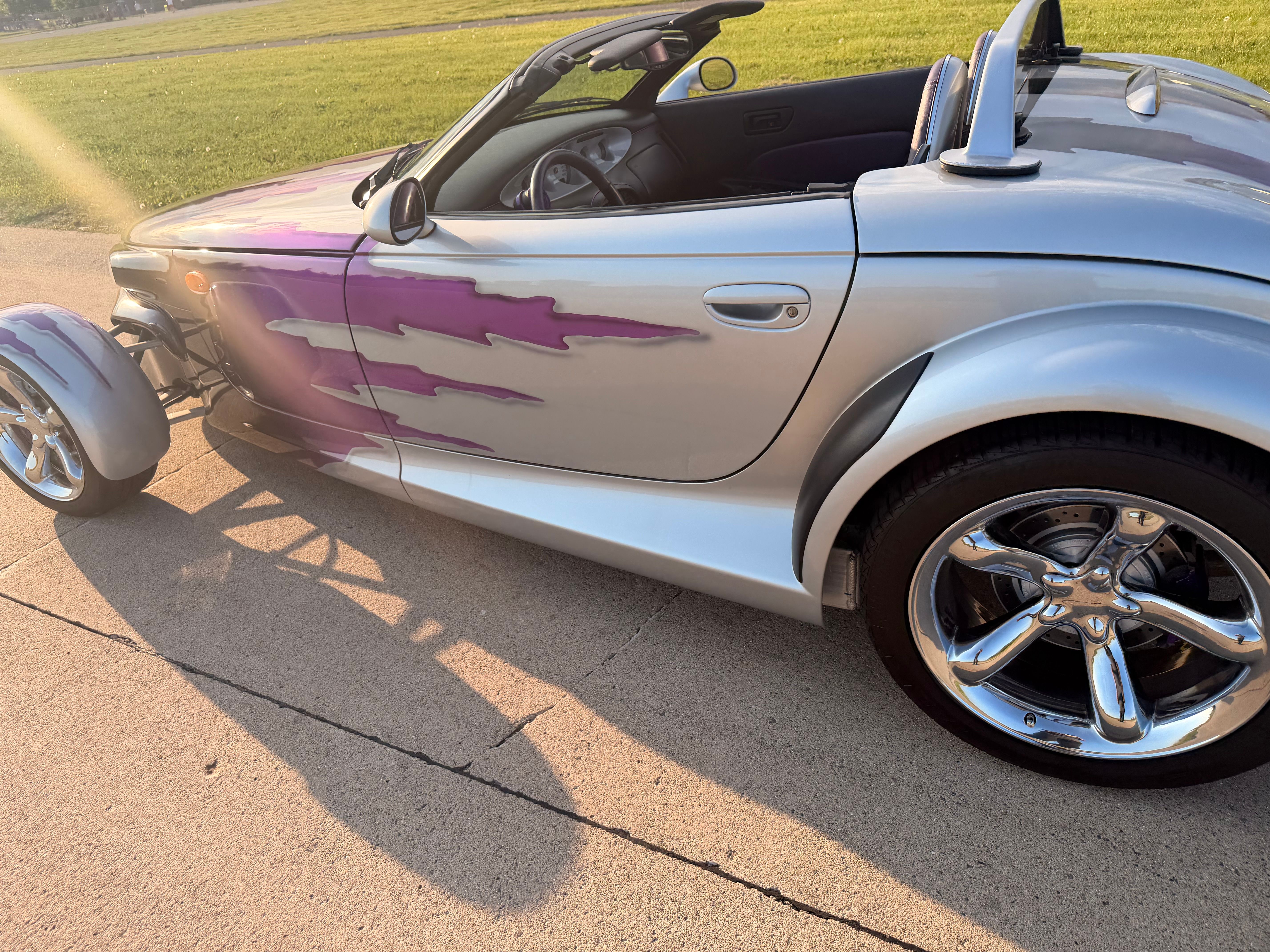 Used 2000 Plymouth Prowler RWD image 12