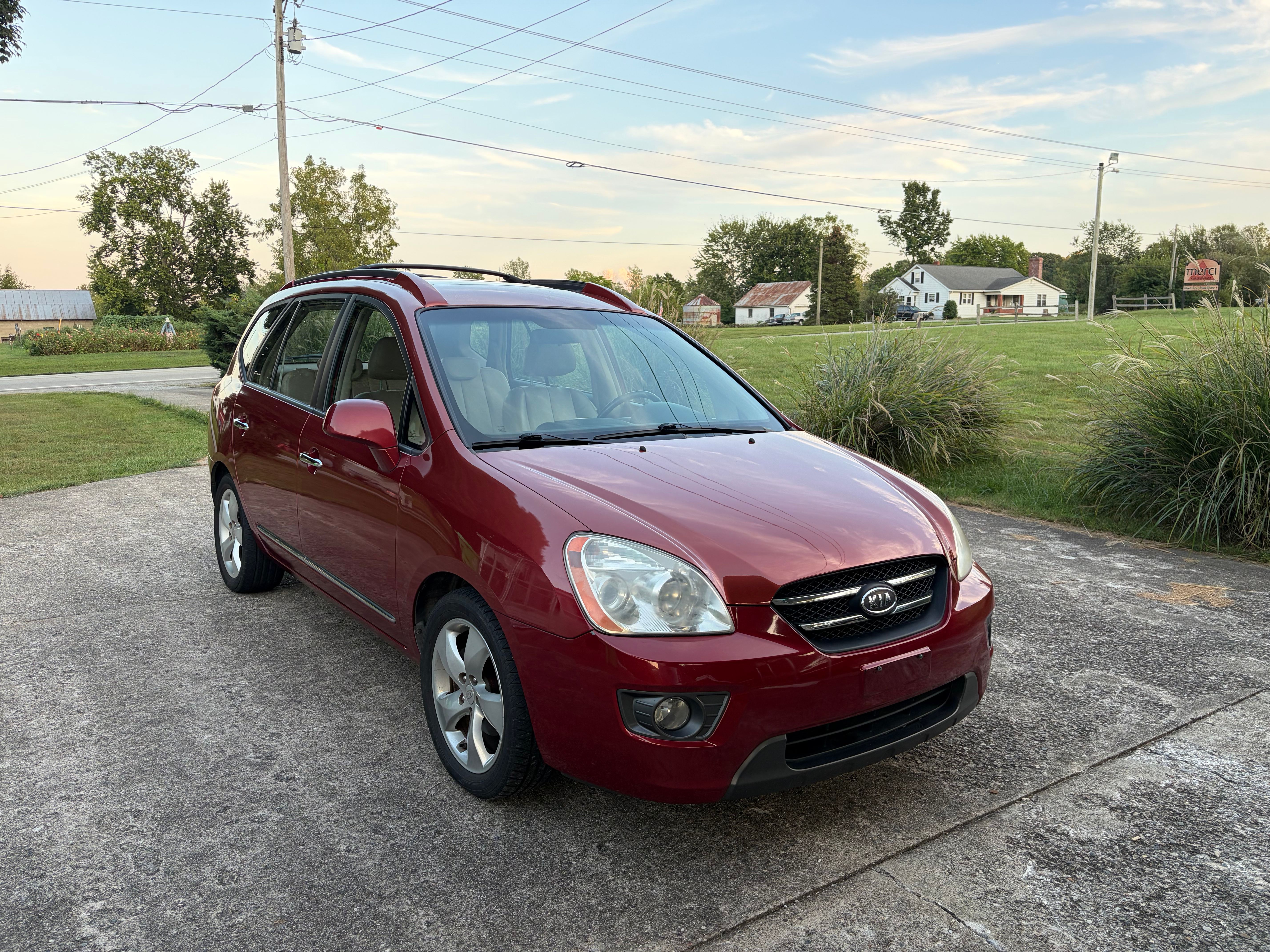 Used 2007 Kia Rondo EX w/ Premium Pkg FWD image 19