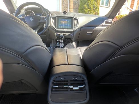 Used 2018 Maserati Ghibli S Q4 image 24