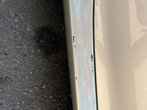 Used 2002 Lexus SC 430 Convertible image 9