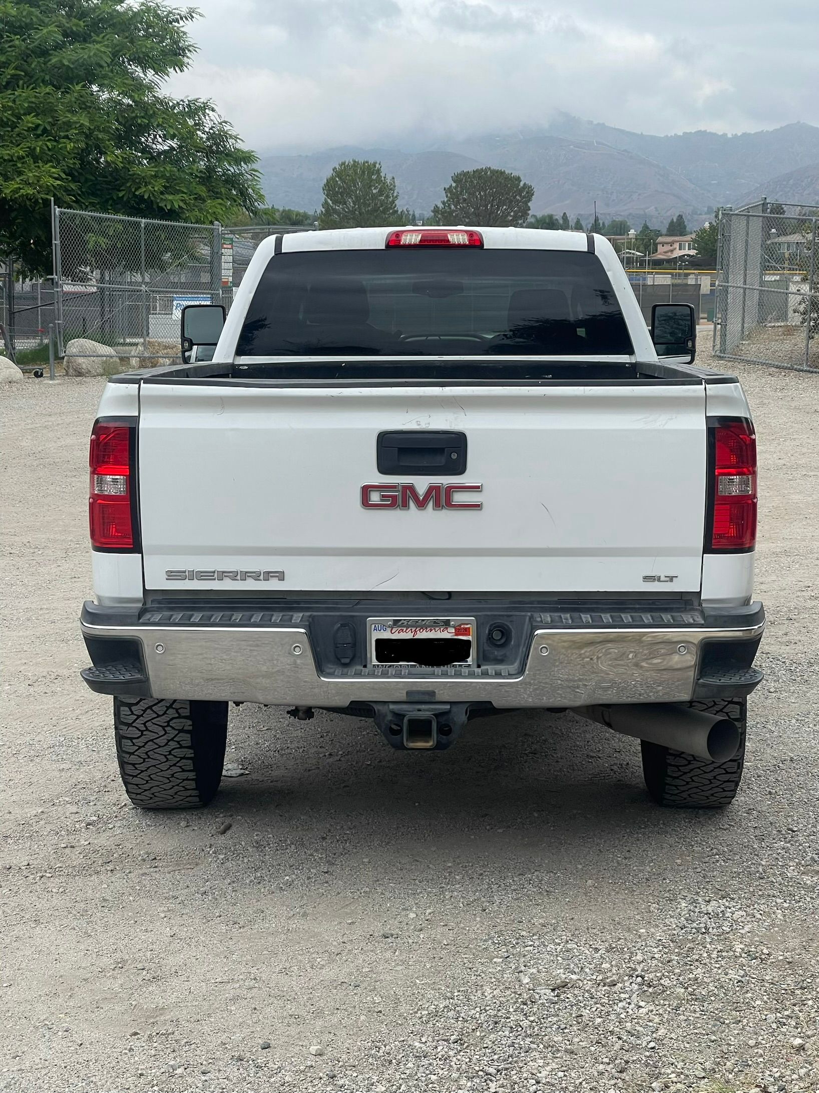 Used 2017 GMC Sierra 2500 SLT AWD/4WD image 11