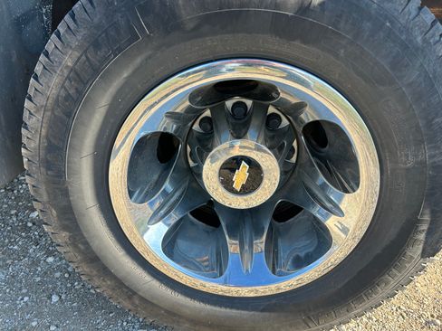 Used 2013 Chevrolet Silverado 3500 LT w/ Interior Plus Package image 22