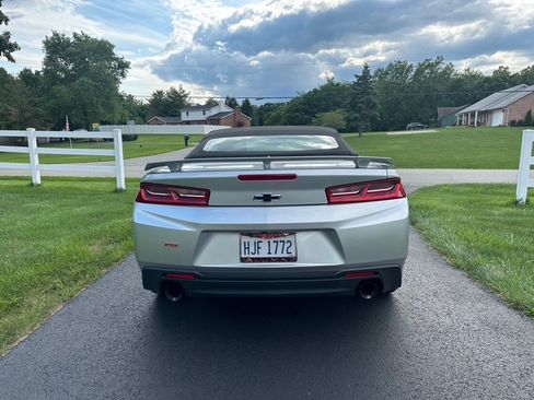 Used 2017 Chevrolet Camaro LT w/ RS Package image 5
