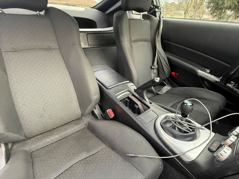 Used 2006 Nissan 350Z Coupe w/ (N93) Cargo Convenience Pkg image 14