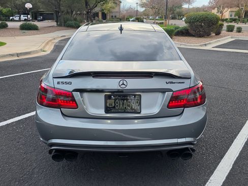 Used 2012 Mercedes-Benz E 550 E 550 Coupe 2D image 13