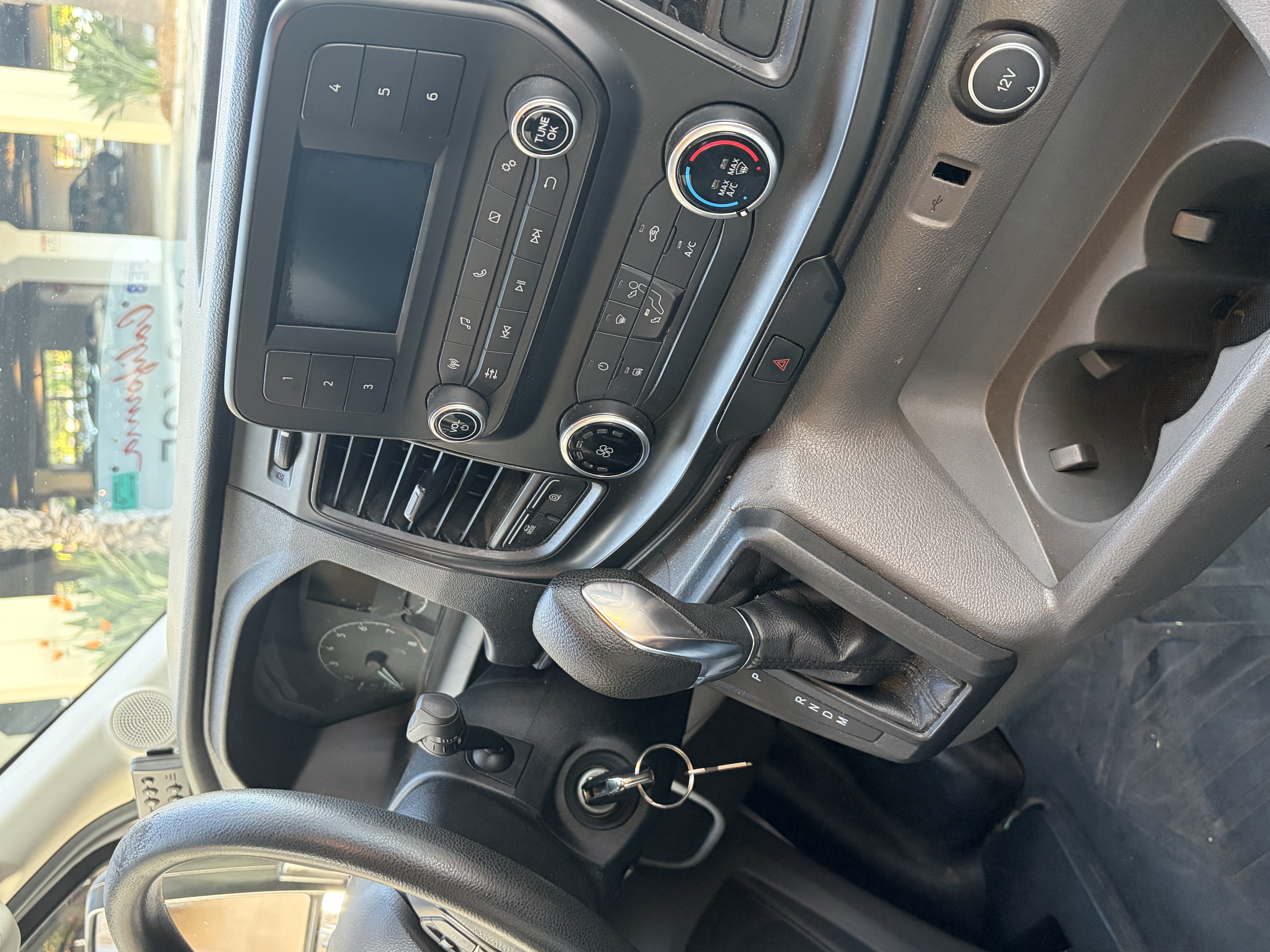 Used 2020 Ford Transit 250 Medium Roof RWD image 15