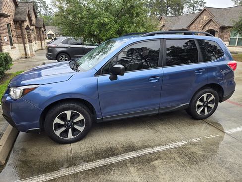 Used 2018 Subaru Forester 2.5i w/ Alloy Wheel Package image 10