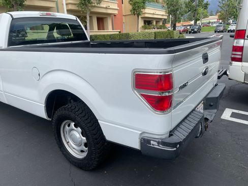 Used 2010 Ford F150 STX image 2