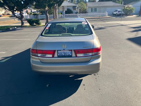 Used 2003 Honda Accord EX image 5