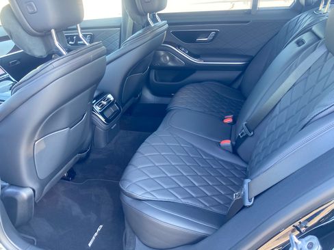 Used 2025 Mercedes-Benz S 580 4MATIC Sedan image 18