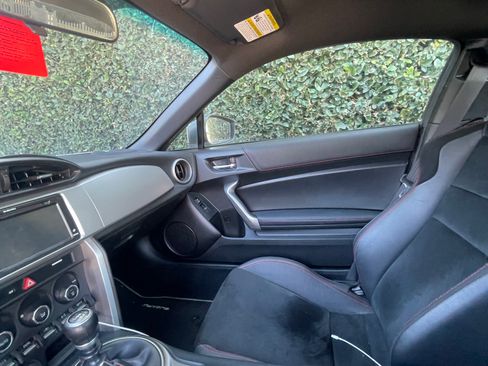 Used 2014 Subaru BRZ Limited image 10