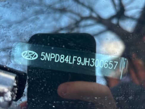 Used 2018 Hyundai Elantra Value Edition w/ Cargo Package image 12