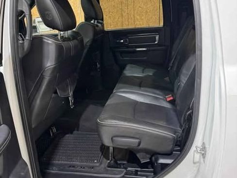 Used 2017 RAM 2500 Limited image 10