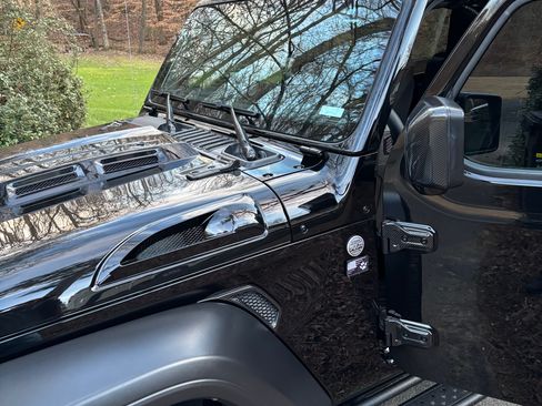 Used 2021 Jeep Wrangler Unlimited Sport w/ Sun And Sound Package image 6