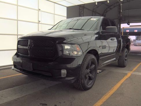 Used 2016 RAM 1500 Express w/ Black Ram 1500 Express Group image 1