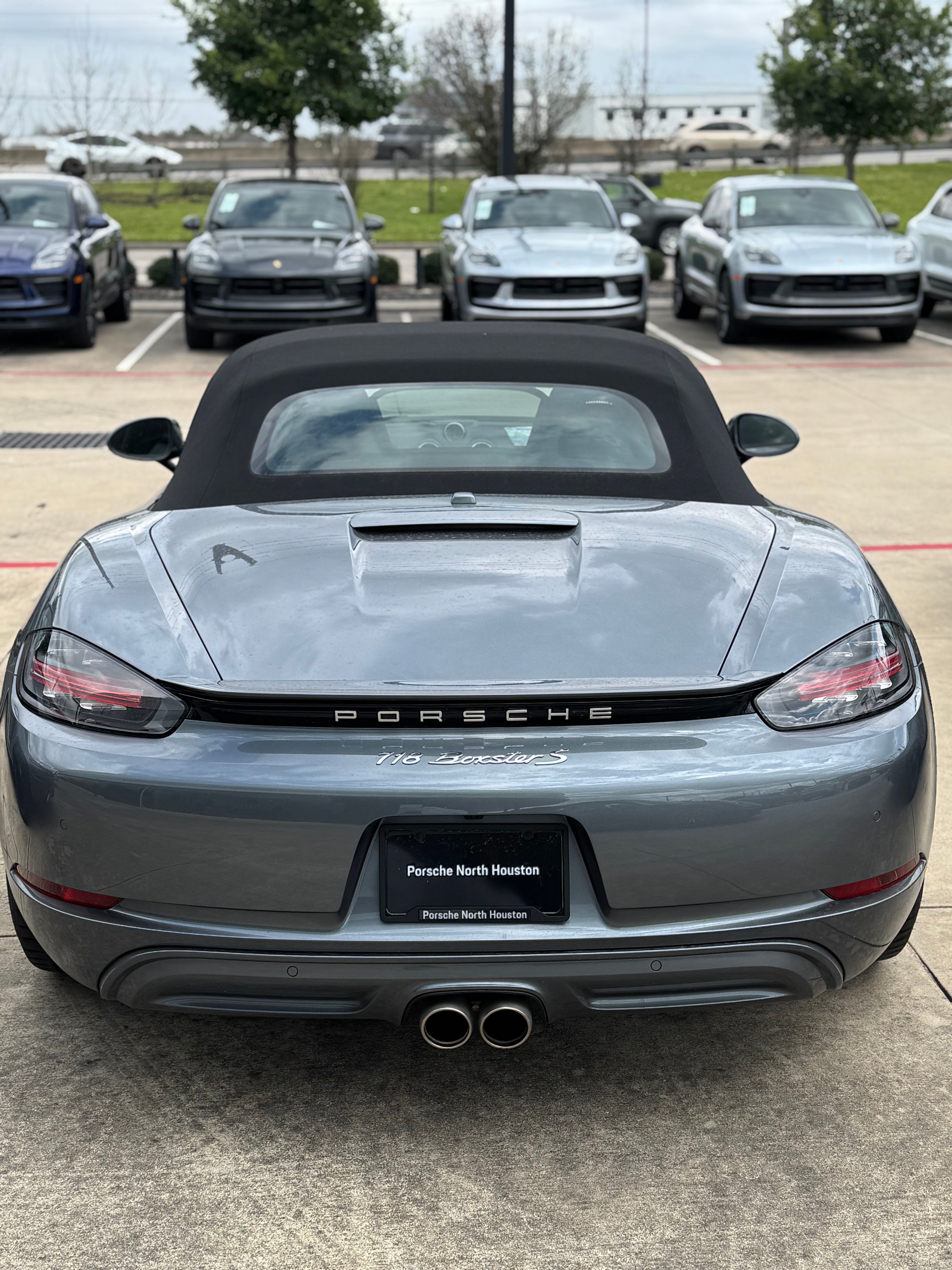Used 2025 Porsche 718 Boxster S RWD image 9