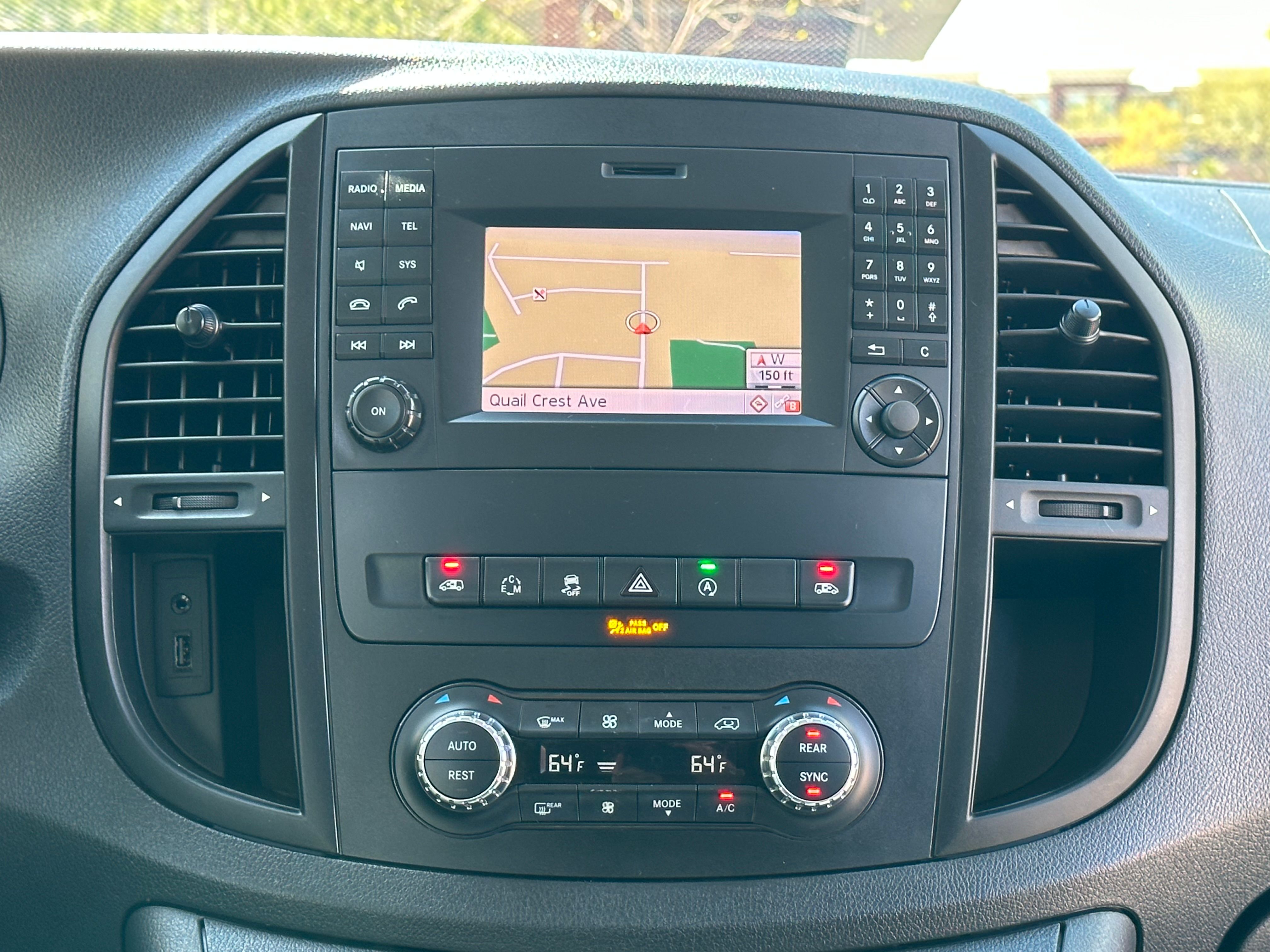Used 2016 Mercedes-Benz Metris Passenger image 4