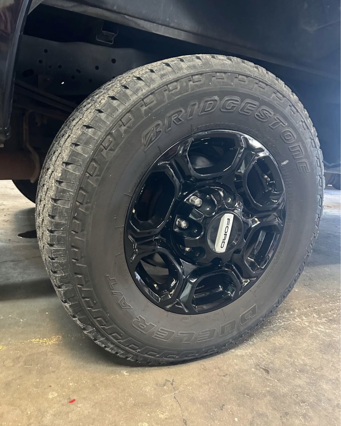Used 2016 Ford F250 XL w/ Power Equipment Group AWD/4WD image 5