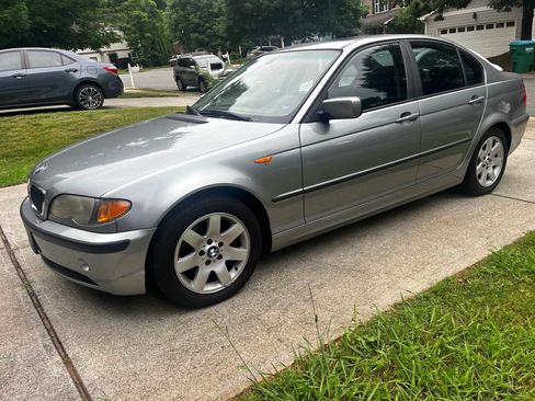 Used 2004 BMW 325i Sedan image 7