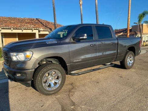 Used 2019 RAM 1500 Big Horn image 4