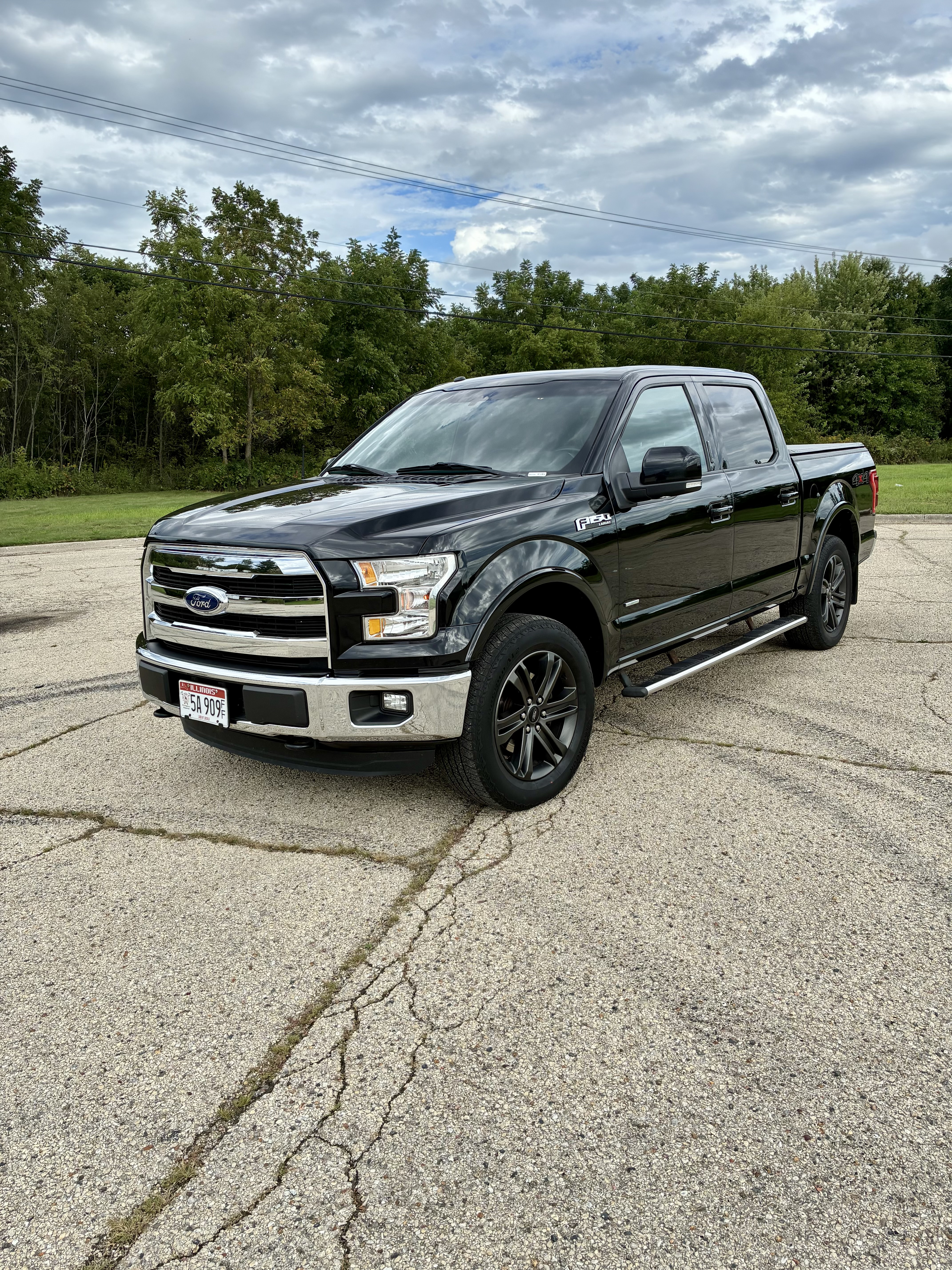 Used 2016 Ford F150 Lariat w/ Equipment Group 501A Mid AWD/4WD image 1
