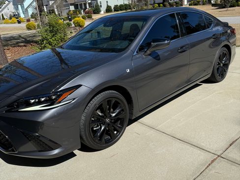 Used 2022 Lexus ES 350 F Sport w/ Accessory Package 2 image 9