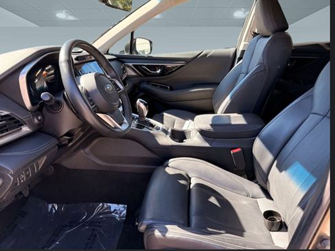 Used 2020 Subaru Outback Limited image 12