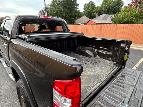 Used 2018 Toyota Tundra 1794 Edition AWD/4WD image 31