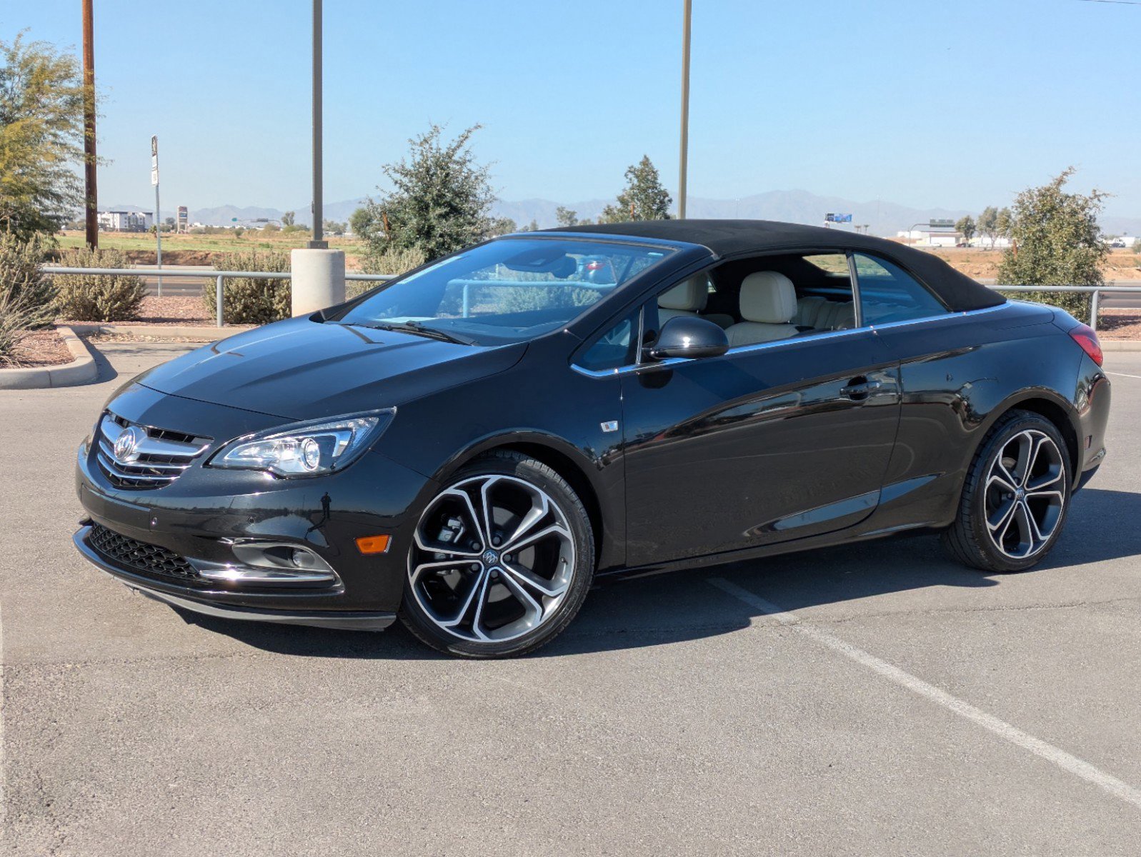 Used 2017 Buick Cascada Premium FWD image 5