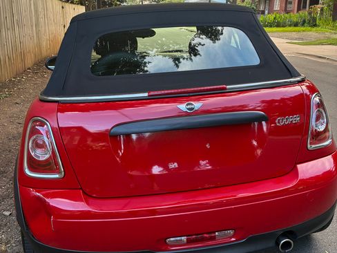 Used 2015 MINI Cooper Convertible FWD image 4