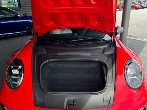 Used 2024 Porsche 911 Carrera T image 11