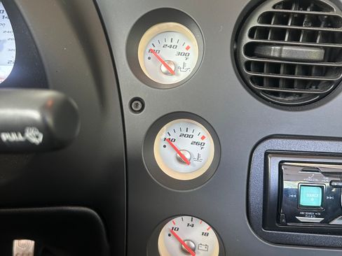 Used 2003 Dodge Viper SRT-10 RWD image 17