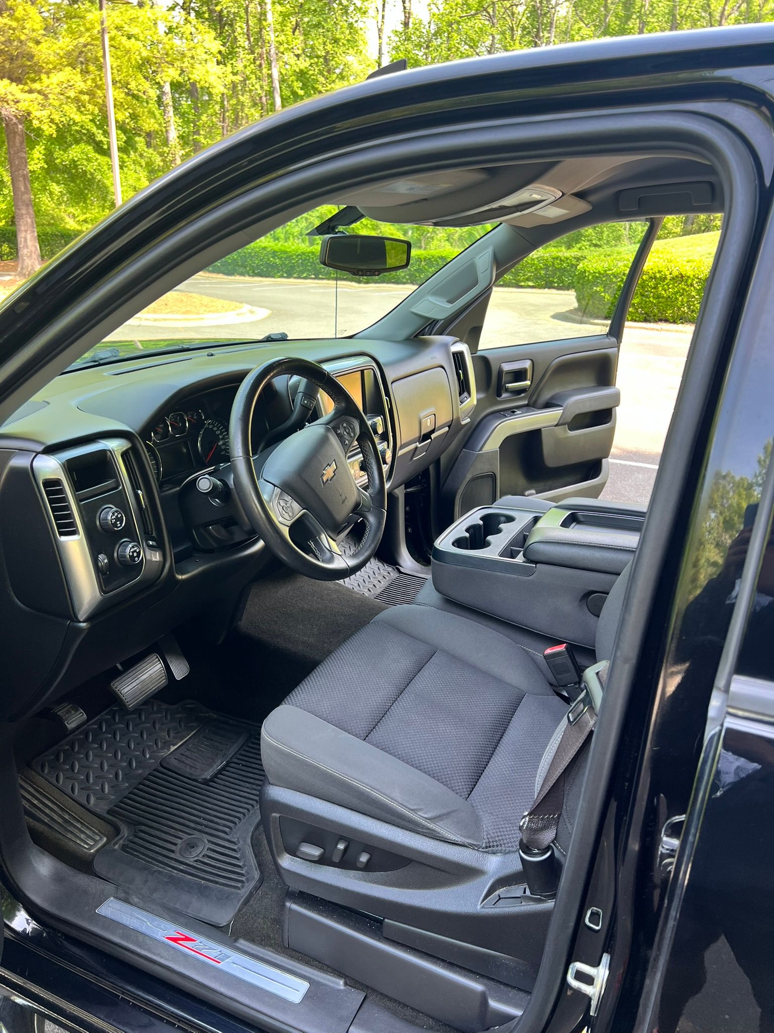 Used 2014 Chevrolet Silverado 1500 LT w/ All Star Edition AWD/4WD image 16