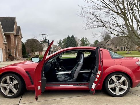 Used 2004 MAZDA RX-8 w/ MT Grand Touring Pkg image 9
