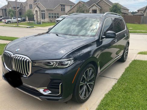 Used 2020 BMW X7 xDrive40i w/ Premium Package AWD/4WD image 4