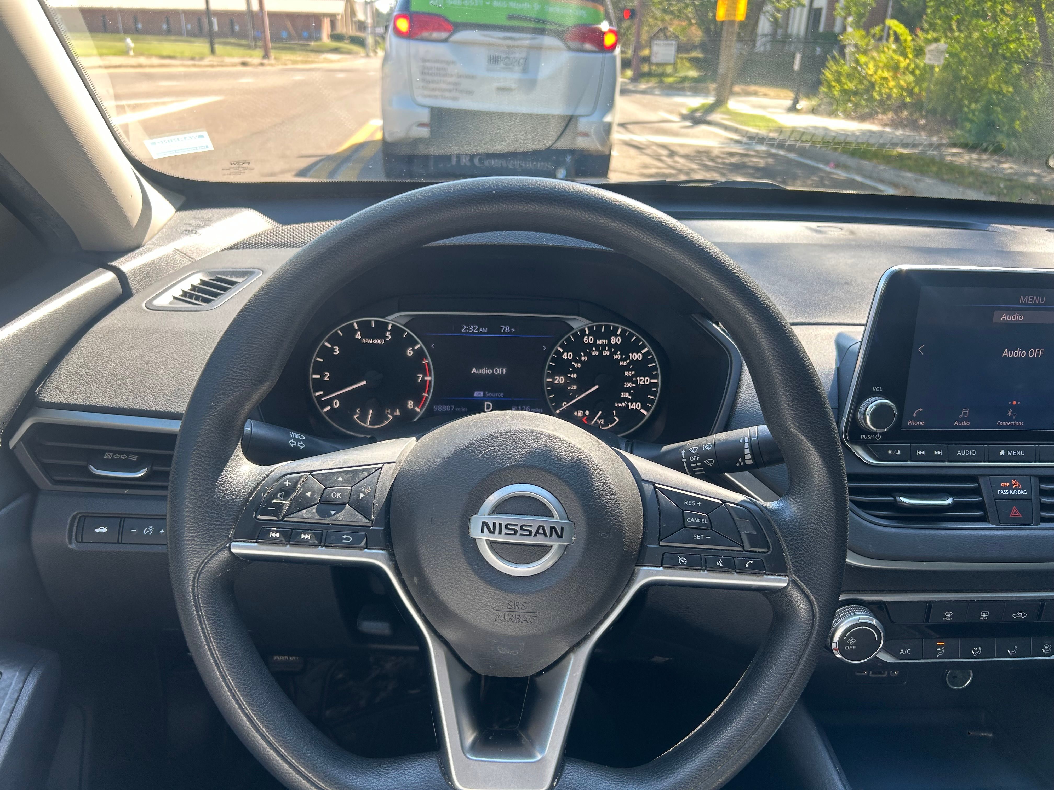 Used 2020 Nissan Altima 2.5 S FWD image 9