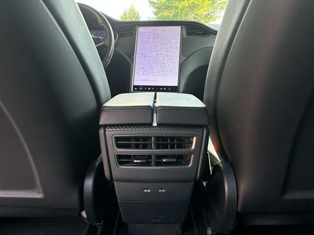 Used 2020 Tesla Model X Performance AWD/4WD image 19