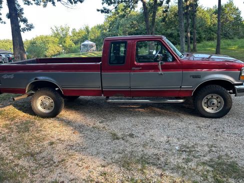 Used 1997 Ford F250 4x4 SuperCab Heavy Duty image 9