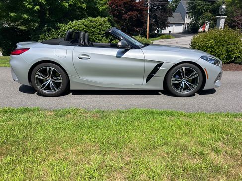 Used 2020 BMW Z4 M40i w/ Premium Package RWD image 14