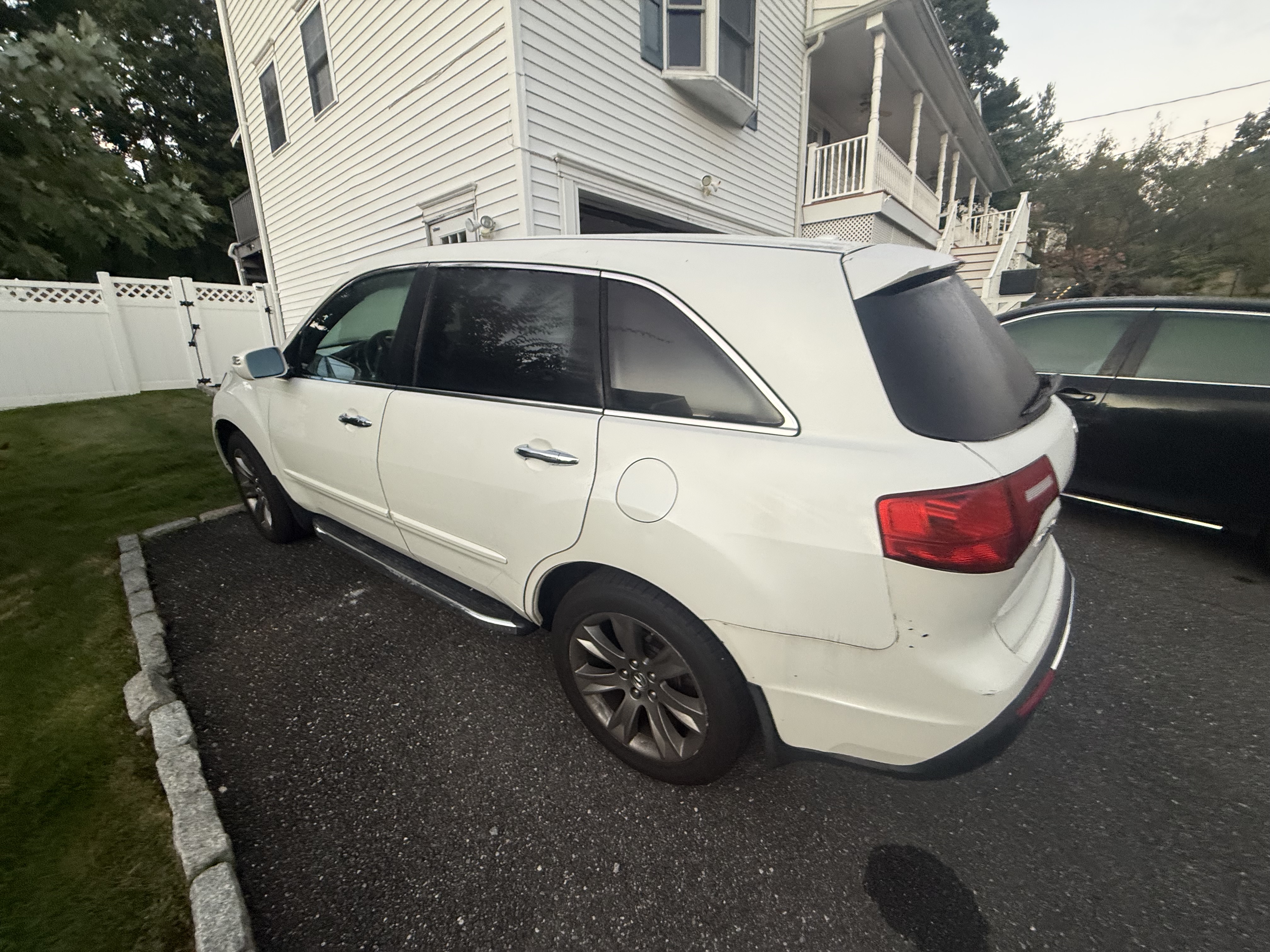 Used 2011 Acura MDX w/ Advance Package AWD/4WD image 21
