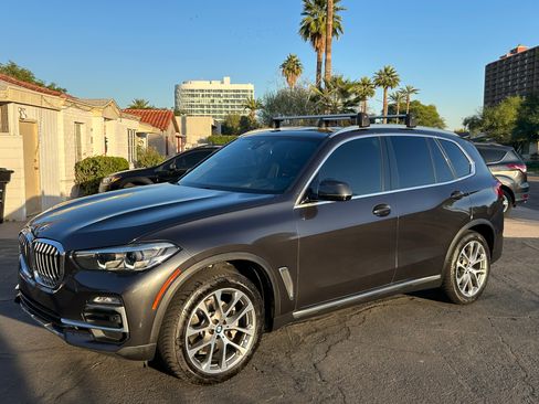 Used 2021 BMW X5 sDrive40i w/ Premium Package 2 image 4