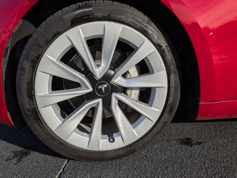 Used 2022 Tesla Model 3 Long Range image 10