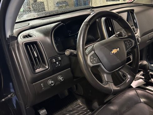 Used 2017 Chevrolet Colorado ZR2 image 25