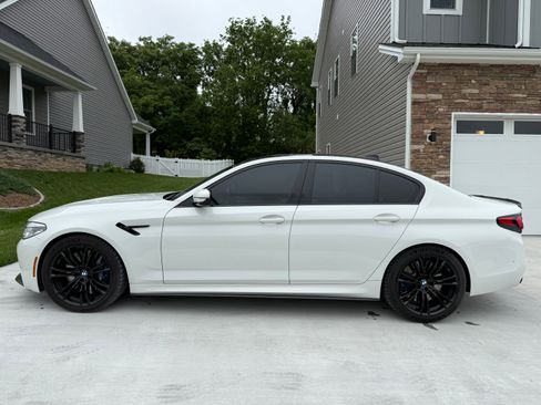 Used 2020 BMW M5 w/ Executive Package image 2