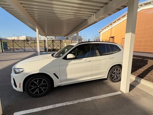 Used 2022 BMW X3 xDrive30i w/ M Sport Package 2 image 5