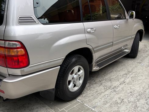 Used 2000 Toyota Land Cruiser AWD/4WD image 5
