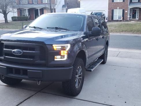 Used 2015 Ford F150 XL w/ Equipment Group 101A Mid image 1