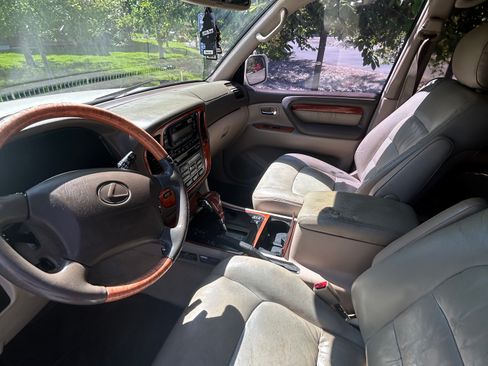 Used 2000 Lexus LX 470 4WD image 8