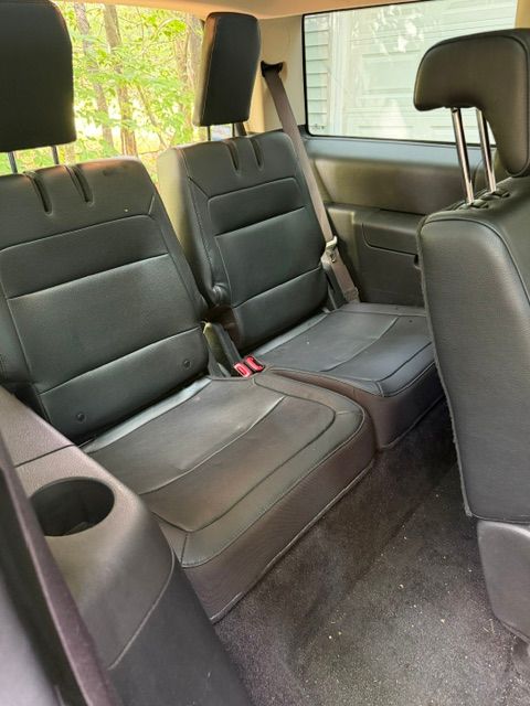 Used 2019 Ford Flex SEL w/ Equipment Group 202A AWD/4WD image 5